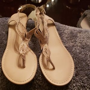 CARLOS Thong Sandals